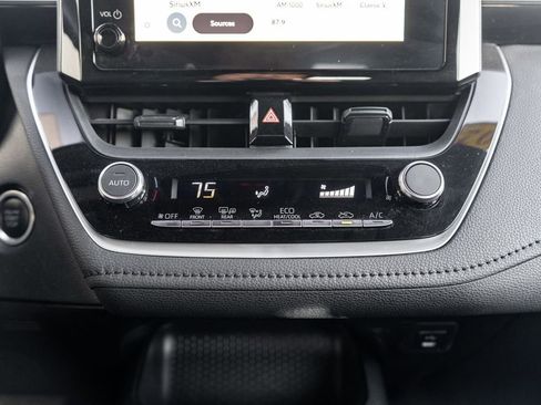 Used 2023 Toyota Corolla SE image 28