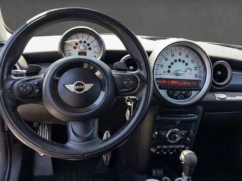 Used 2013 MINI Cooper S FWD image 5