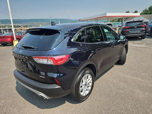 Used 2021 Ford Escape SE w/ Convenience Package AWD/4WD image 3