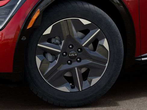 New 2025 Kia EV6 Light AWD/4WD image 13