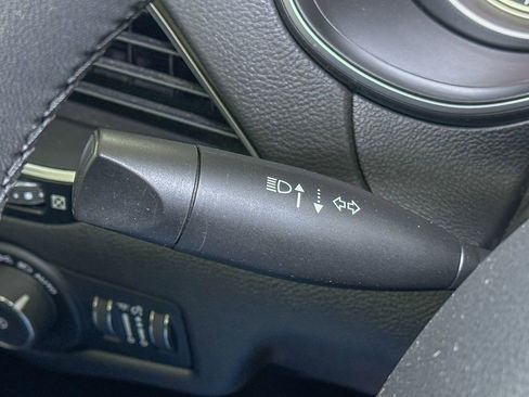 Certified 2021 Jeep Cherokee Latitude Plus image 33