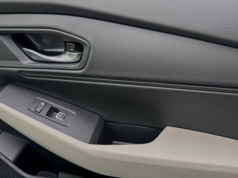 Used 2025 Honda Accord SE image 20