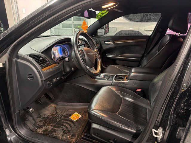 Used 2015 Chrysler 300 C Platinum AWD/4WD image 8