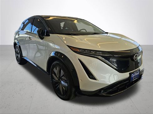 Used 2023 Nissan Ariya image 5