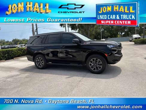 Used 2021 Chevrolet Tahoe Z71 w/ Z71 Off-Road Package AWD/4WD image 14