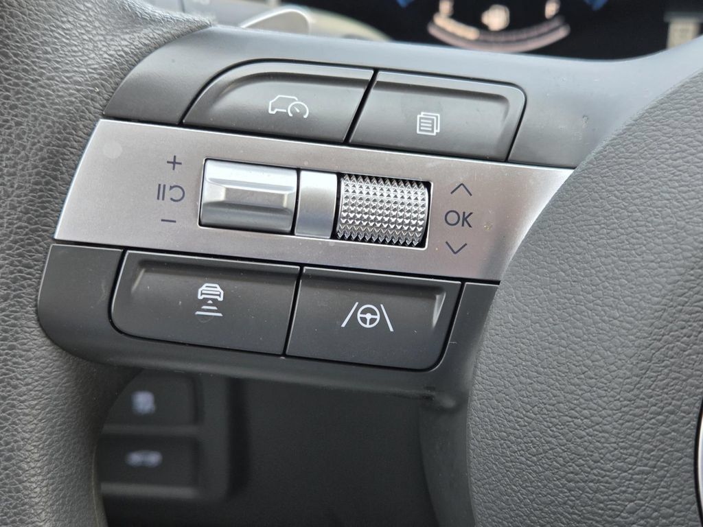 Used 2024 Hyundai Sonata SEL FWD image 16
