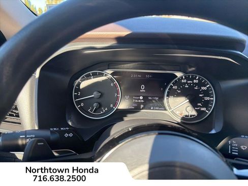 Used 2023 Nissan Rogue SV image 14