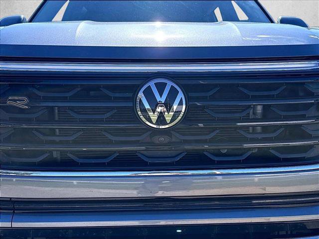 Used 2024 Volkswagen Atlas SEL Premium R-Line AWD/4WD image 30