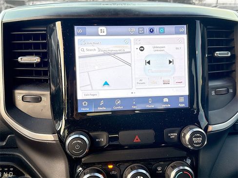 Used 2022 RAM 1500 Big Horn image 16