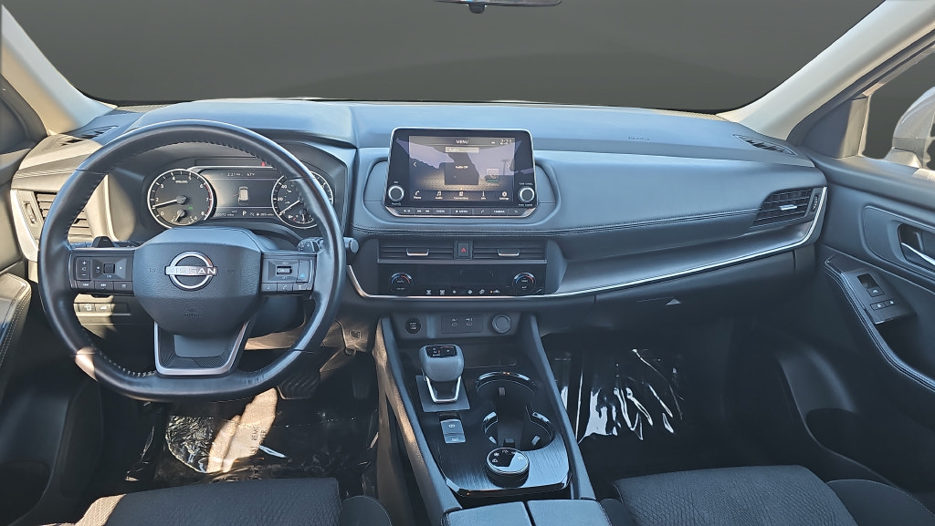 Used 2025 Nissan Rogue SV AWD/4WD image 11