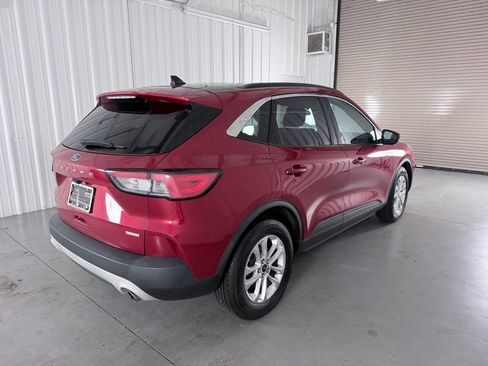 Used 2020 Ford Escape SE FWD image 5