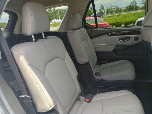 Used 2024 Honda Pilot Touring image 24