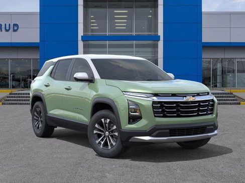 New 2026 Chevrolet Equinox LT w/ Convenience Package II image 31