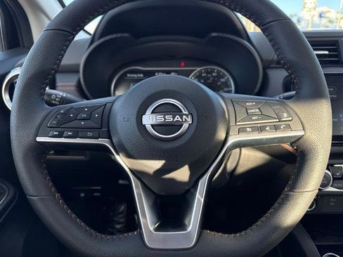 New 2025 Nissan Versa SR w/ Trunk Package image 21