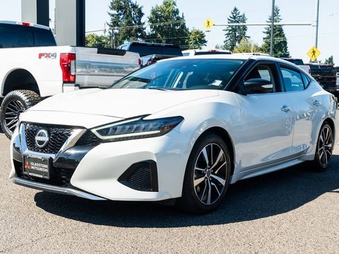 Used 2023 Nissan Maxima SV w/ Floor Mat Group image 3