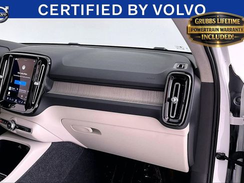 Used 2023 Volvo XC40 B5 Ultimate w/ Protection Package Premier AWD/4WD image 20