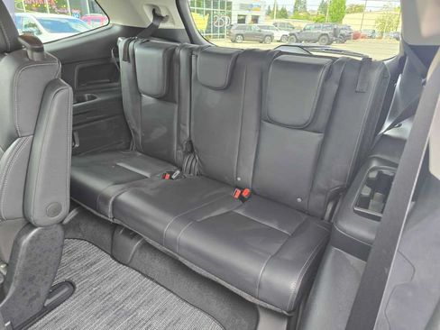 Used 2023 Subaru Ascent Limited AWD/4WD image 17