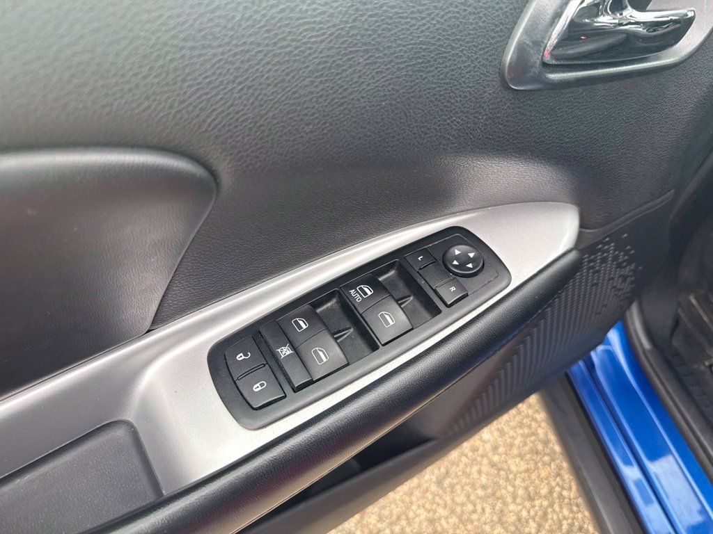 Used 2015 Dodge Journey SXT w/ Flexible Seating Group AWD/4WD image 17