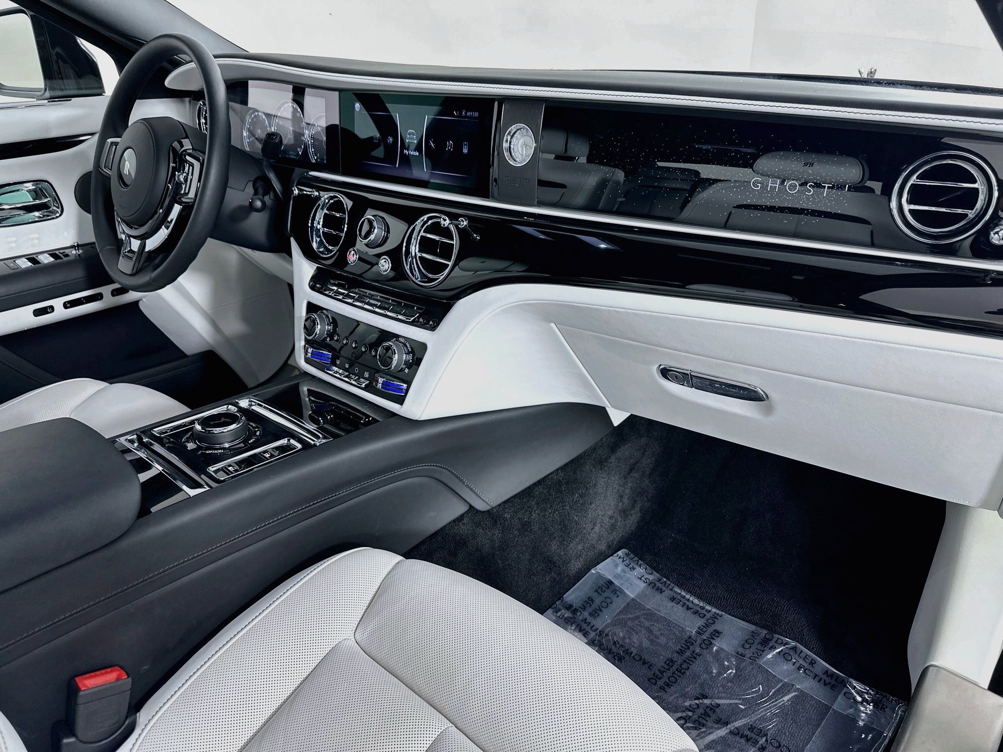 Certified 2022 Rolls-Royce Ghost AWD/4WD image 29