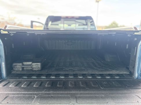 Used 2025 Chevrolet Silverado 2500 High Country w/ Technology Package image 40