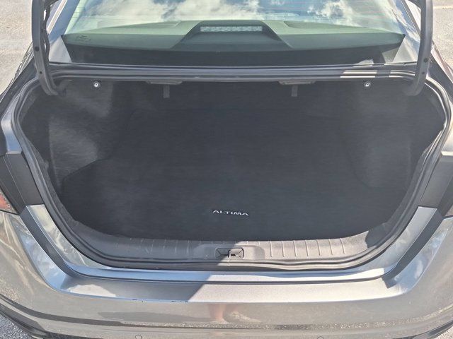 Used 2025 Nissan Altima 2.5 SR FWD image 28