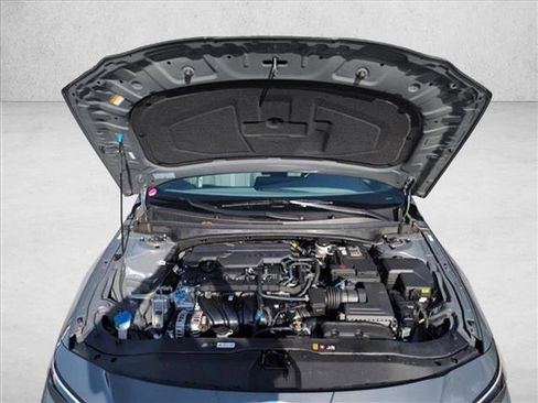 New 2026 Hyundai Elantra SE image 19