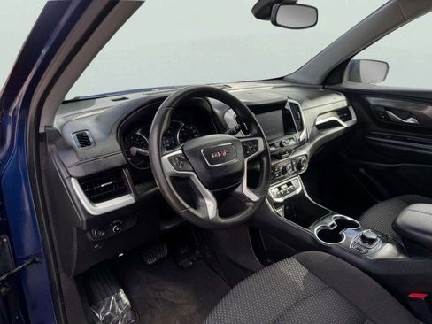 Used 2023 GMC Terrain SLE w/ Driver Convenience Package image 22