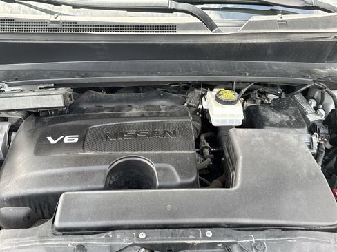 Used 2020 Nissan Pathfinder SV image 27