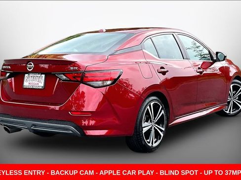 Used 2023 Nissan Sentra SR w/ Electronics Package FWD image 6
