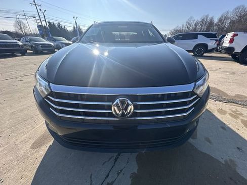 Used 2021 Volkswagen Jetta SE w/ SE Cold Weather Package image 33