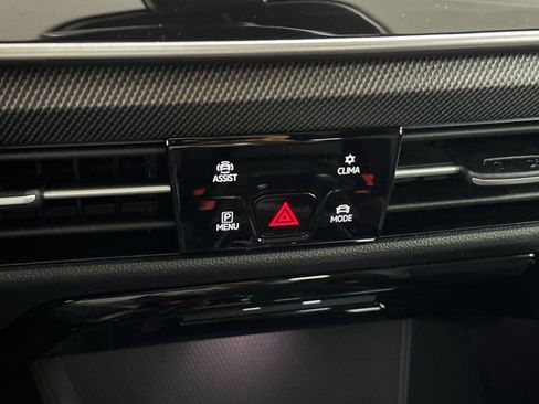 New 2026 Volkswagen GTI SE FWD image 20