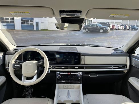 Used 2025 Hyundai Santa Fe SEL image 36
