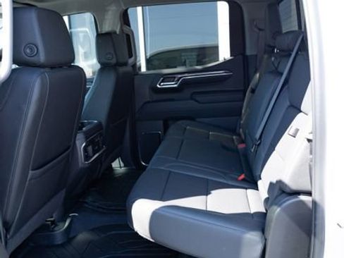 Used 2024 Chevrolet Silverado 1500 LTZ w/ Technology Package image 27