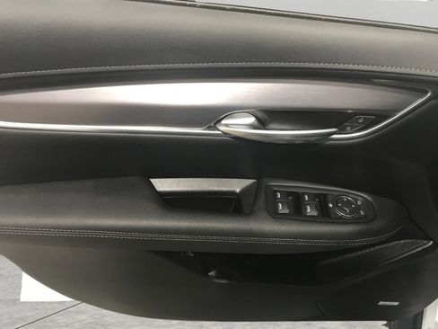 Certified 2025 Cadillac XT5 Luxury w/ LPO, Floor Liner Package image 24