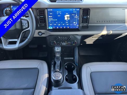 Used 2022 Ford Bronco Wildtrak AWD/4WD image 15