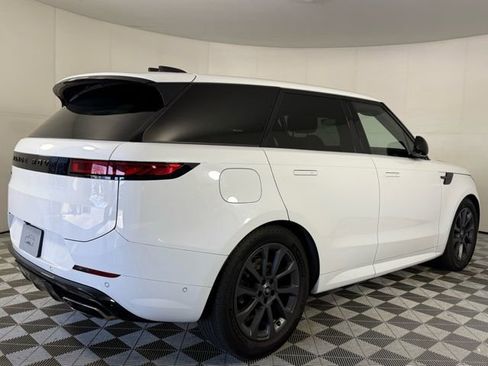 Used 2024 Land Rover Range Rover Sport Dynamic SE image 9