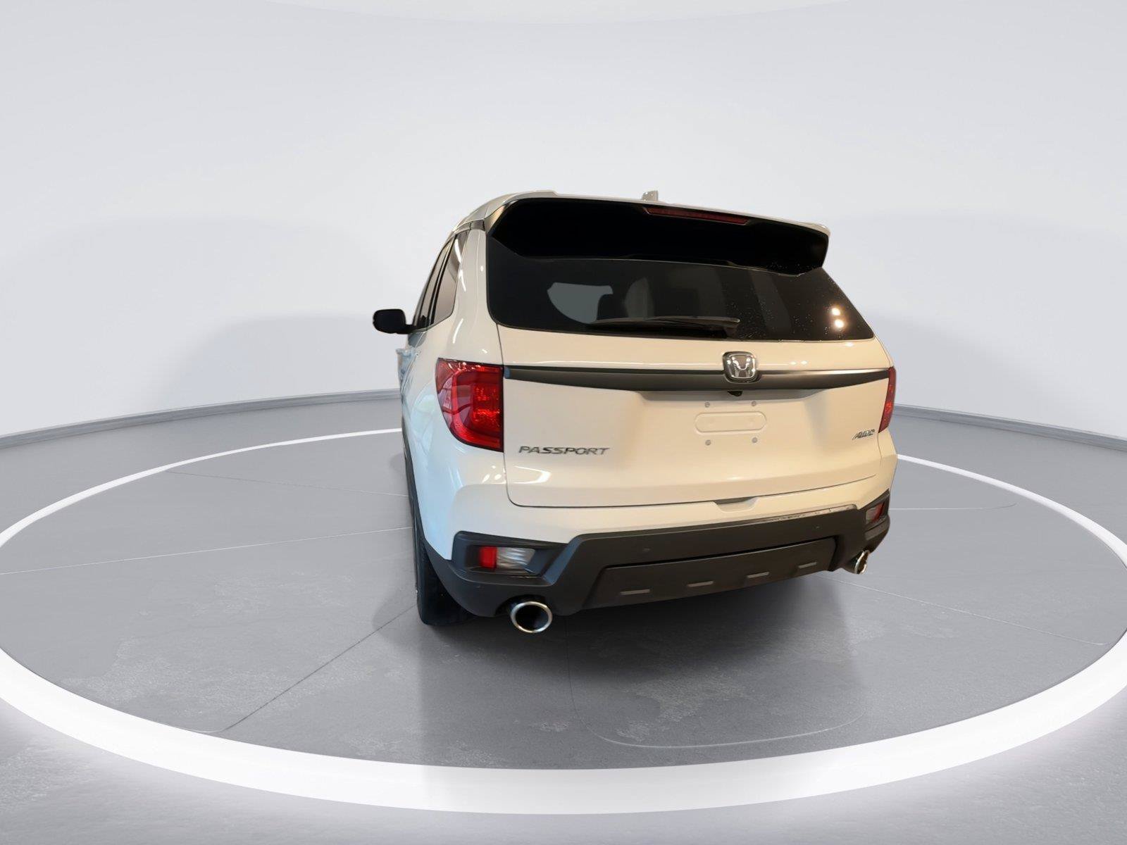 Used 2023 Honda Passport EX-L image 7
