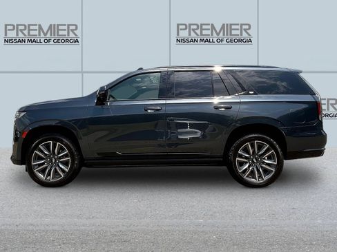 Used 2021 Cadillac Escalade Sport w/ Driver Assist Tech Package AWD/4WD image 4