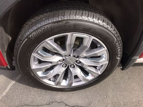 Used 2024 GMC Sierra 1500 Denali w/ Denali Reserve Package image 10