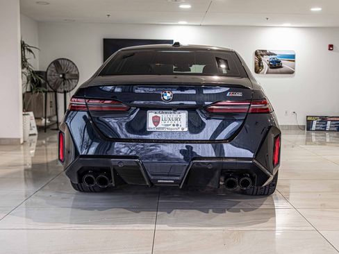 Used 2025 BMW M5 w/ Carbon Package image 13