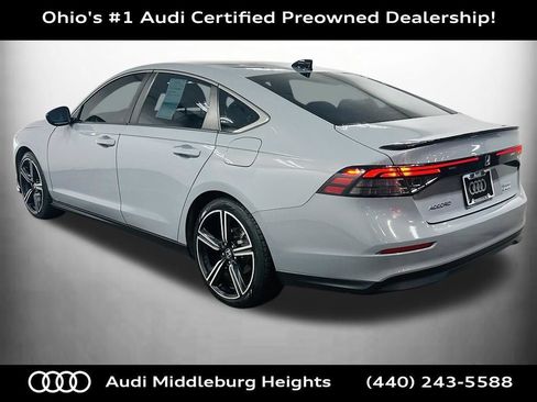 Used 2023 Honda Accord Sport image 4