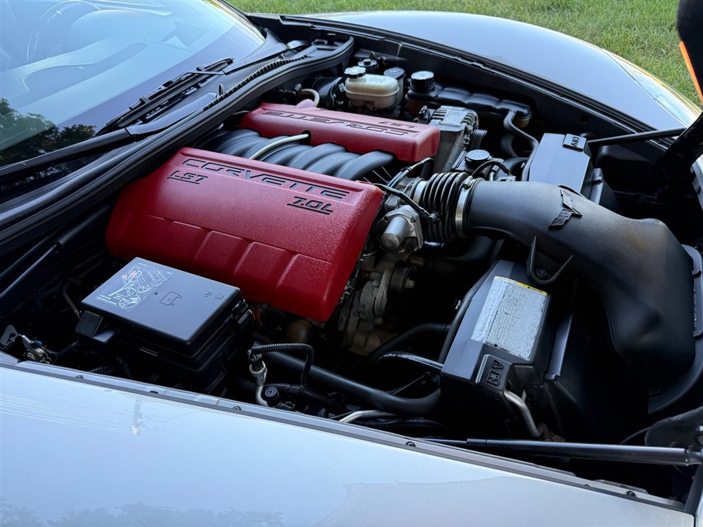 Used 2006 Chevrolet Corvette Z06 w/ Preferred Equipment Group RWD image 60