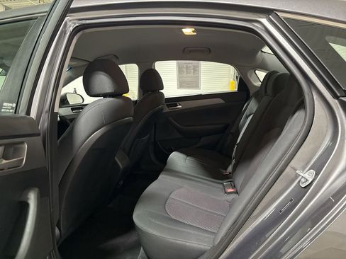 Used 2019 Hyundai Sonata SE image 22