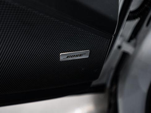Certified 2026 Porsche Cayenne AWD/4WD image 17