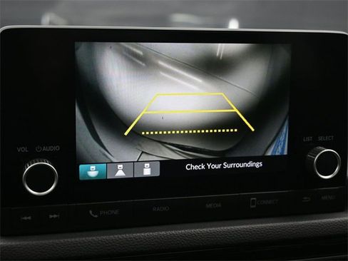 Used 2022 Honda Civic EX image 31