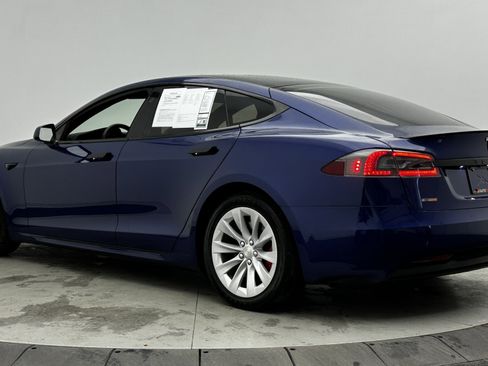 Used 2020 Tesla Model S Performance image 5