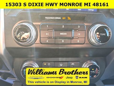 Used 2020 Ford F150 Platinum w/ Equipment Group 701A Luxury image 23