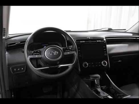 Used 2023 Hyundai Tucson SEL image 6