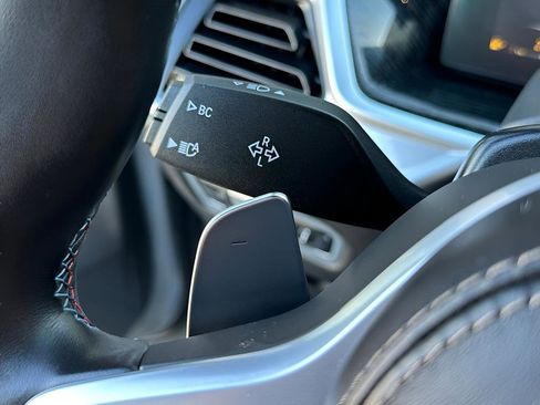 Used 2023 BMW X7 M60i w/ Executive Package image 42