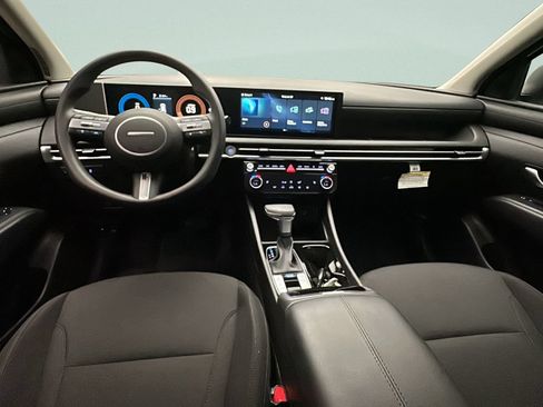 Certified 2025 Hyundai Tucson SEL AWD/4WD image 20